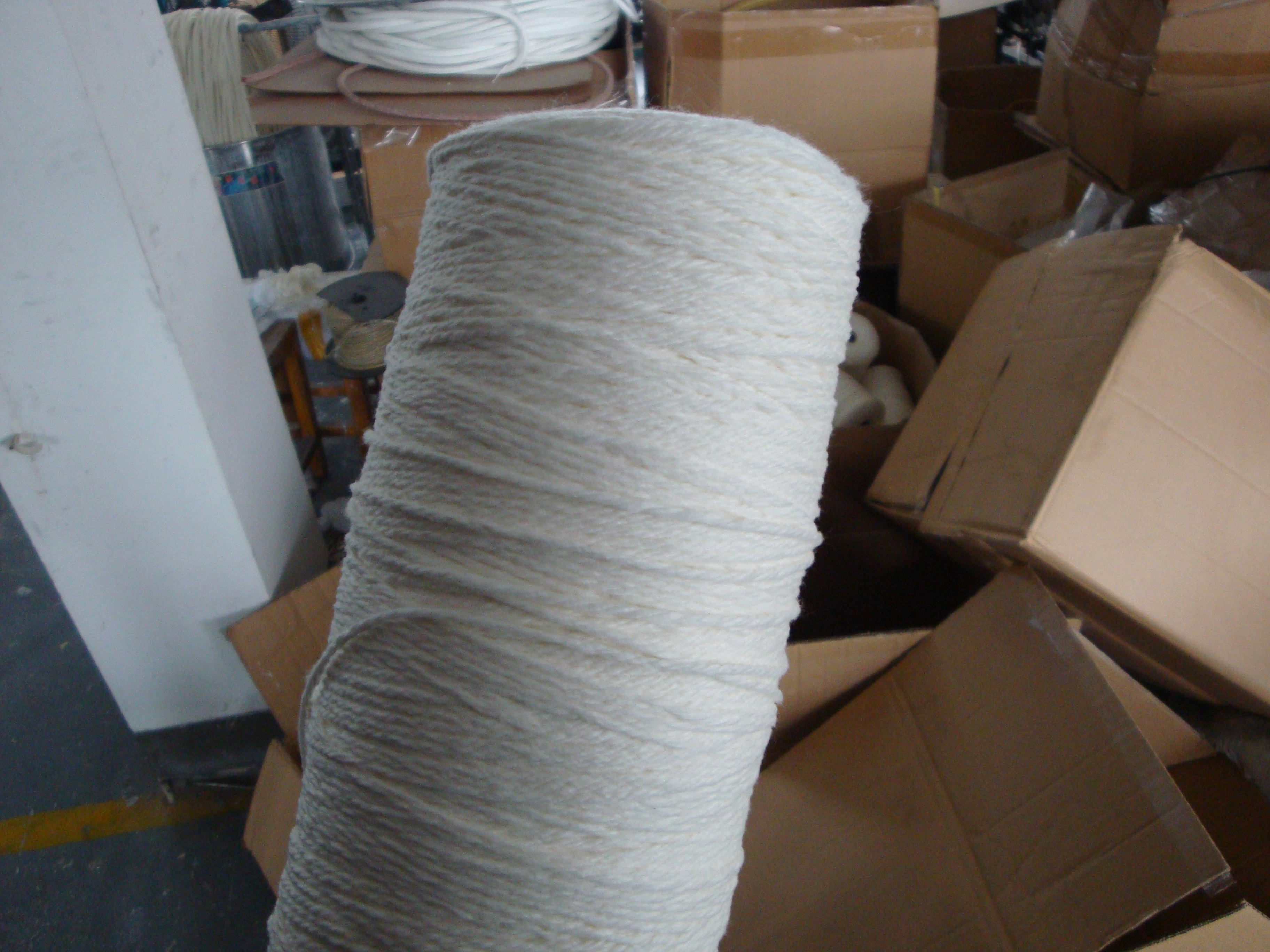 Arcylic fiber yarn